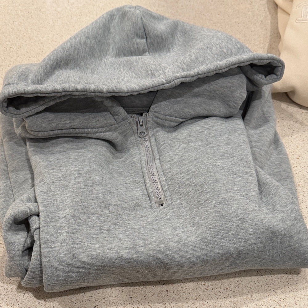Gray Graphic Hoodie Skirt with SZA Sports Print - Picture 5 of 16